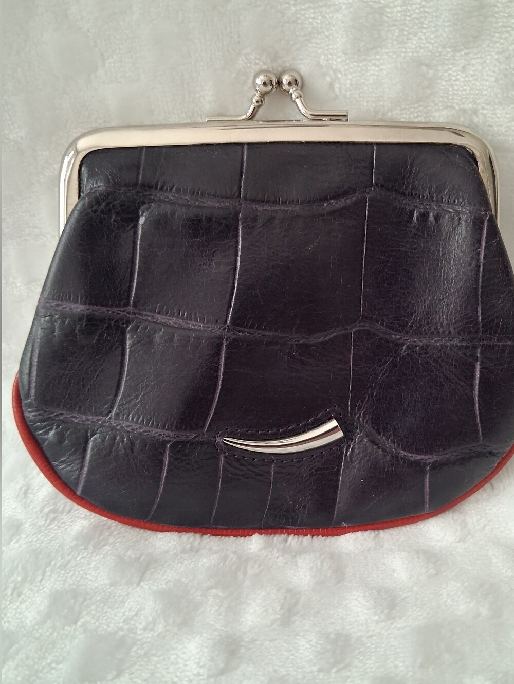 TUSK CHANGE PURSE